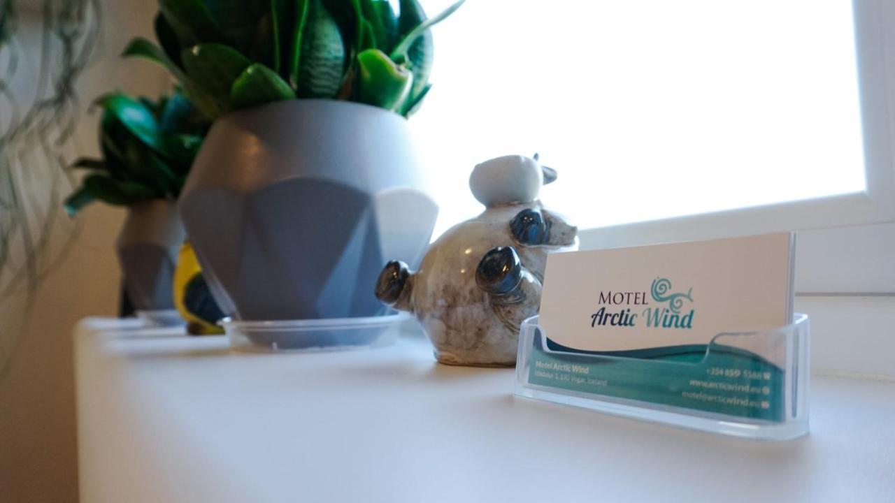 Motel Arctic Wind Vogar  ภายนอก รูปภาพ